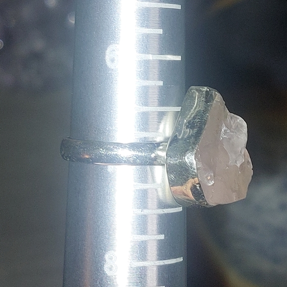 Raw Rose Quartz Gemstone Ring 925 Silver Size 7 - Picture 6 of 6